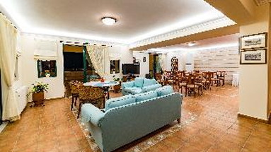 Andreolas Luxury Suites