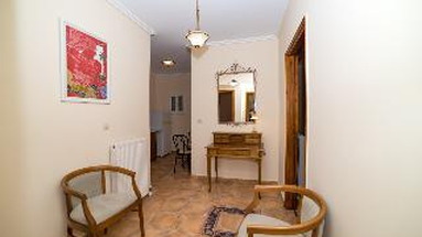 Andreolas Luxury Suites