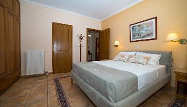 Andreolas Luxury Suites