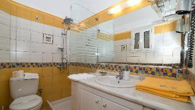 Andreolas Luxury Suites