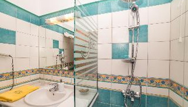 Andreolas Luxury Suites
