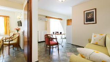Andreolas Luxury Suites