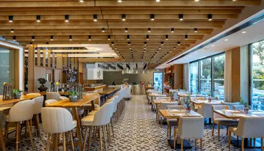 Anemi Hotel & Suites