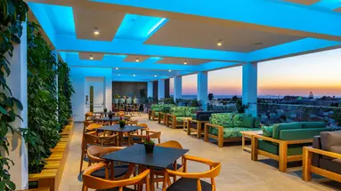 Anemi Hotel & Suites