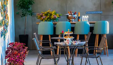 Anemi Hotel & Suites