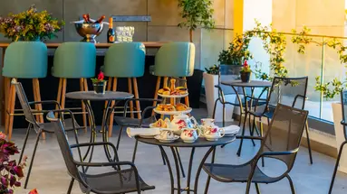 Anemi Hotel & Suites