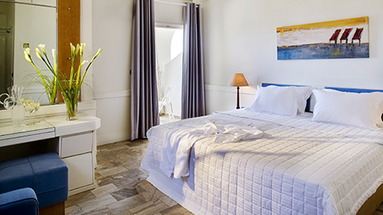Anemos Beach Lounge & Meduse