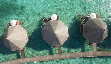 Angaga Island Resort