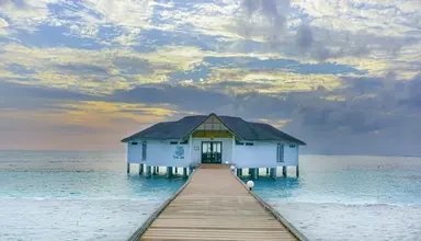 Angaga Island Resort
