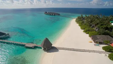 Angaga Island Resort