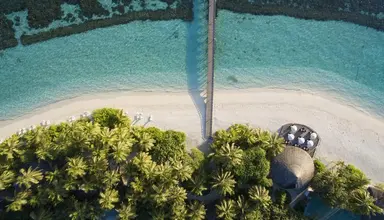 Angaga Island Resort