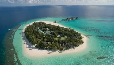 Angaga Island Resort