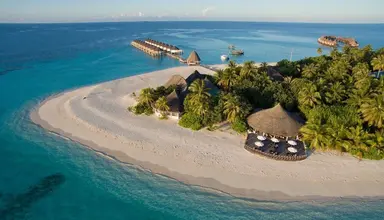 Angaga Island Resort