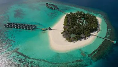Angaga Island Resort