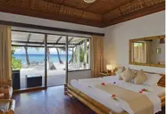 Angaga Island Resort
