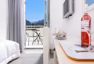 Angela Studios (Sissi)
