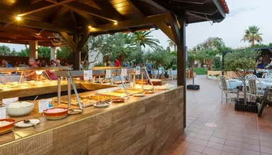 Anissa Beach & Village