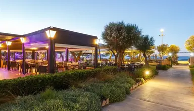 Anissa Beach & Village