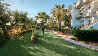 Anissa Oasis Beach