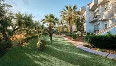 Anissa Oasis Beach