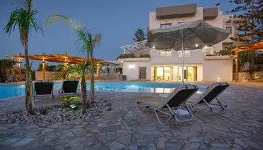 Anissa Oasis Beach