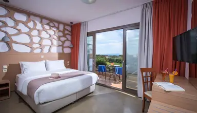 Anissa Oasis Beach