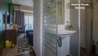 Anjeliq House