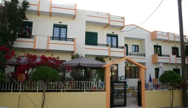 Anna Aparthotel