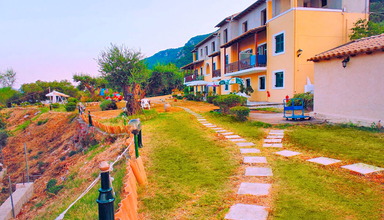 Anna Apartments