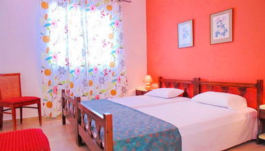 Anna Apartments