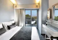 Anna's House Apartments