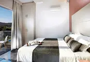 Anna's House Apartments
