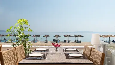 Antigoni Seaside Resort