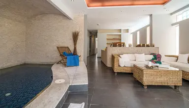 Antinea Suites & Spa