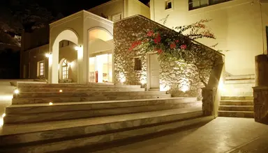 Antinea Suites & Spa