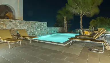 Antinea Suites & Spa