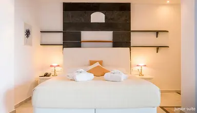 Antinea Suites & Spa