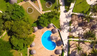 Antonio Beach Tree House Hotel & Spa