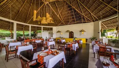 Antonio Beach Tree House Hotel & Spa