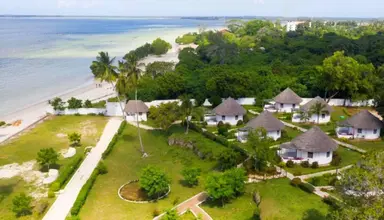 Antonio Beach Tree House Hotel & Spa