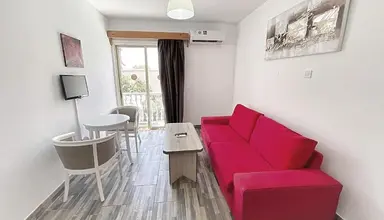 Antonis G Apartments