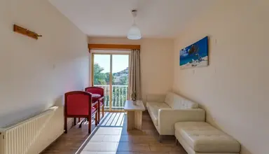 Antonis G Apartments