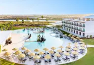 AP Cabanas Beach & Nature