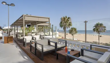 AP Oriental Beach