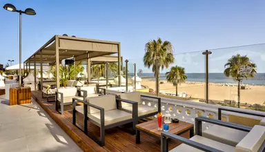 AP Oriental Beach