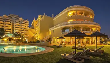AP Oriental Beach