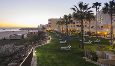 AP Oriental Beach