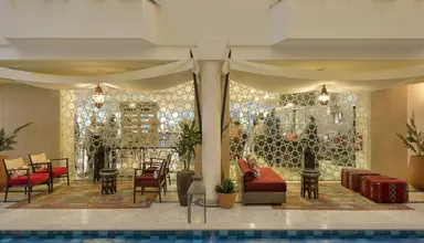 AP Oriental Beach