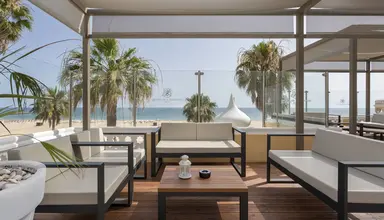 AP Oriental Beach
