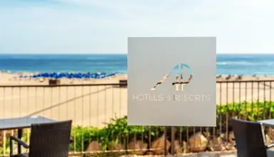 AP Oriental Beach